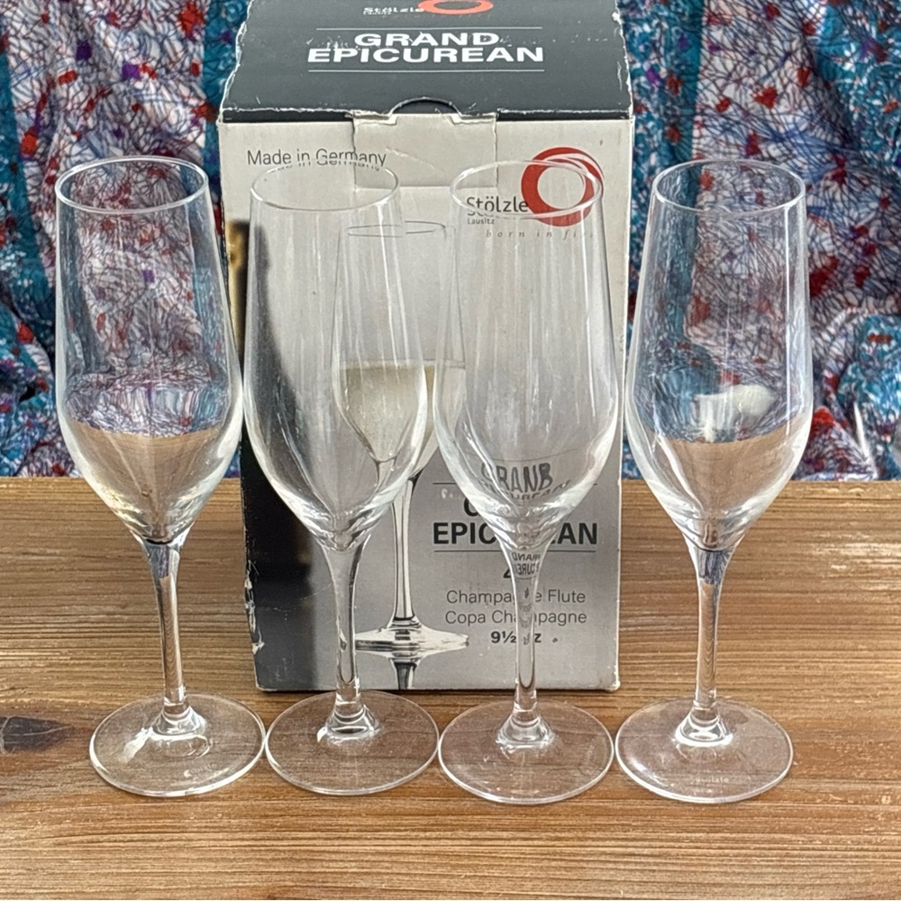 Grand Epicurean Champagne Flute Set - Clear